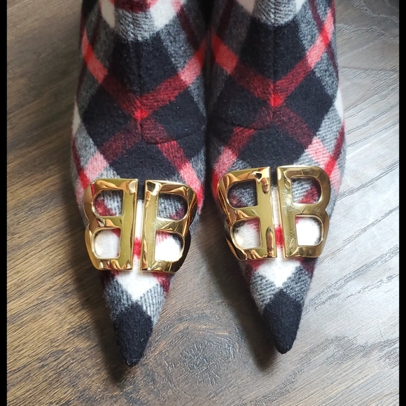 Balenciaga Logo Plaid Ankle Boots like new - Picture 2 of 6